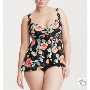 TORRID SZ 4 FLORAL PRINT BABYDOLL TANKINI TOP